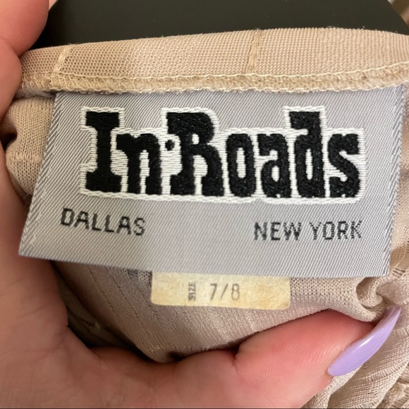 Vintage 1970s Sheer Light Tan Dress. Size 7/8 - Picture 3 of 5